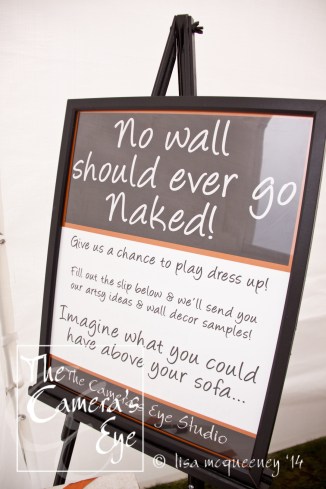 Naked wall? How embarrassing!