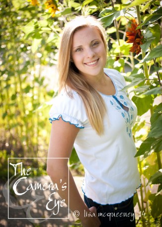 The original sunflower shot. We found a small patch that had the right idea...