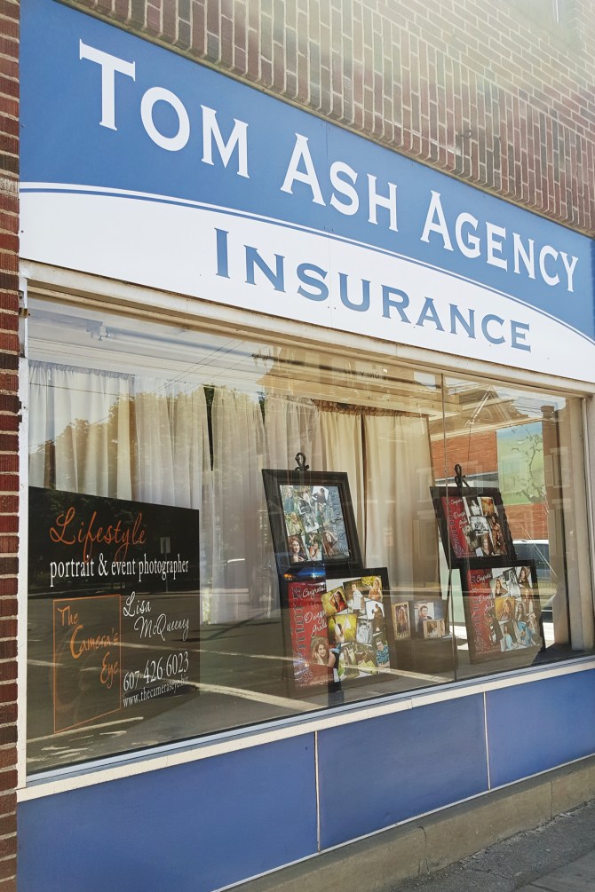 Tom Ash, The Camera's Eye