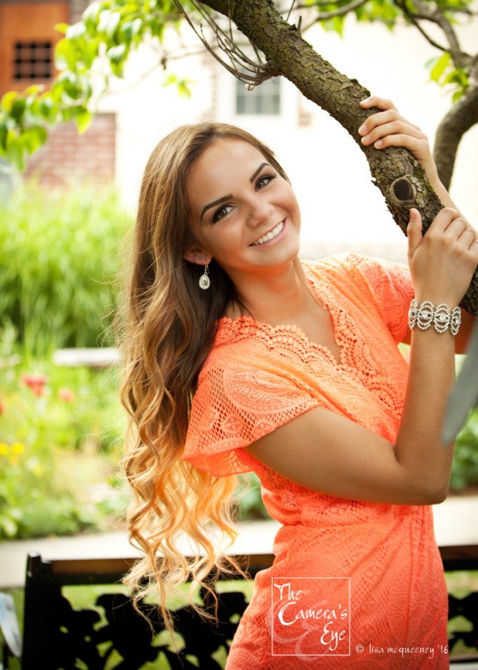 The Camera's Eye, Senior Photography1